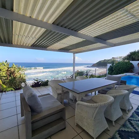 Four Bedroom Main Plus 2 Bedroom Cottage Ballito Beachfront Ktl1 Exterior photo