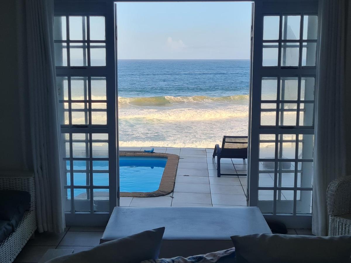 Four Bedroom Main 2 Bedroom Beachfront Ktl1 Holiday home