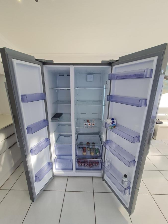 Holiday home Four Bedroom Main 2 Bedroom Beachfront Ktl1 Ballito