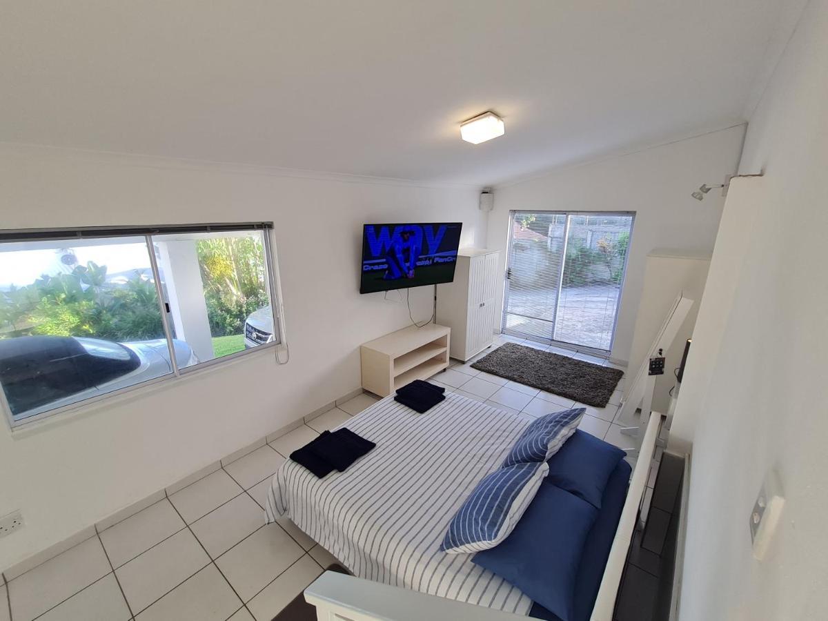 Holiday home Four Bedroom Main 2 Bedroom Beachfront Ktl1 *