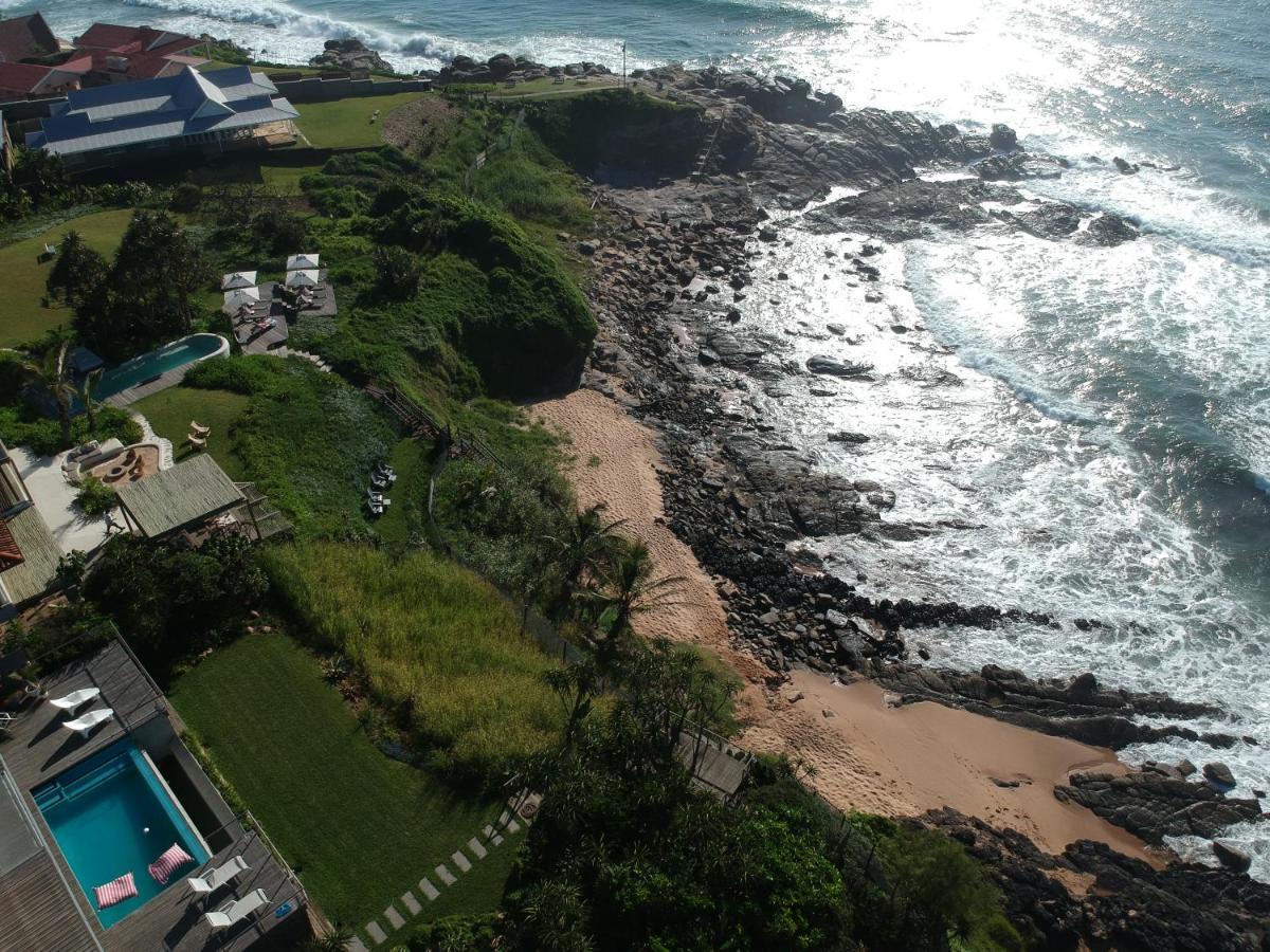 Four Bedroom Main 2 Bedroom Beachfront Ktl1 Holiday home *